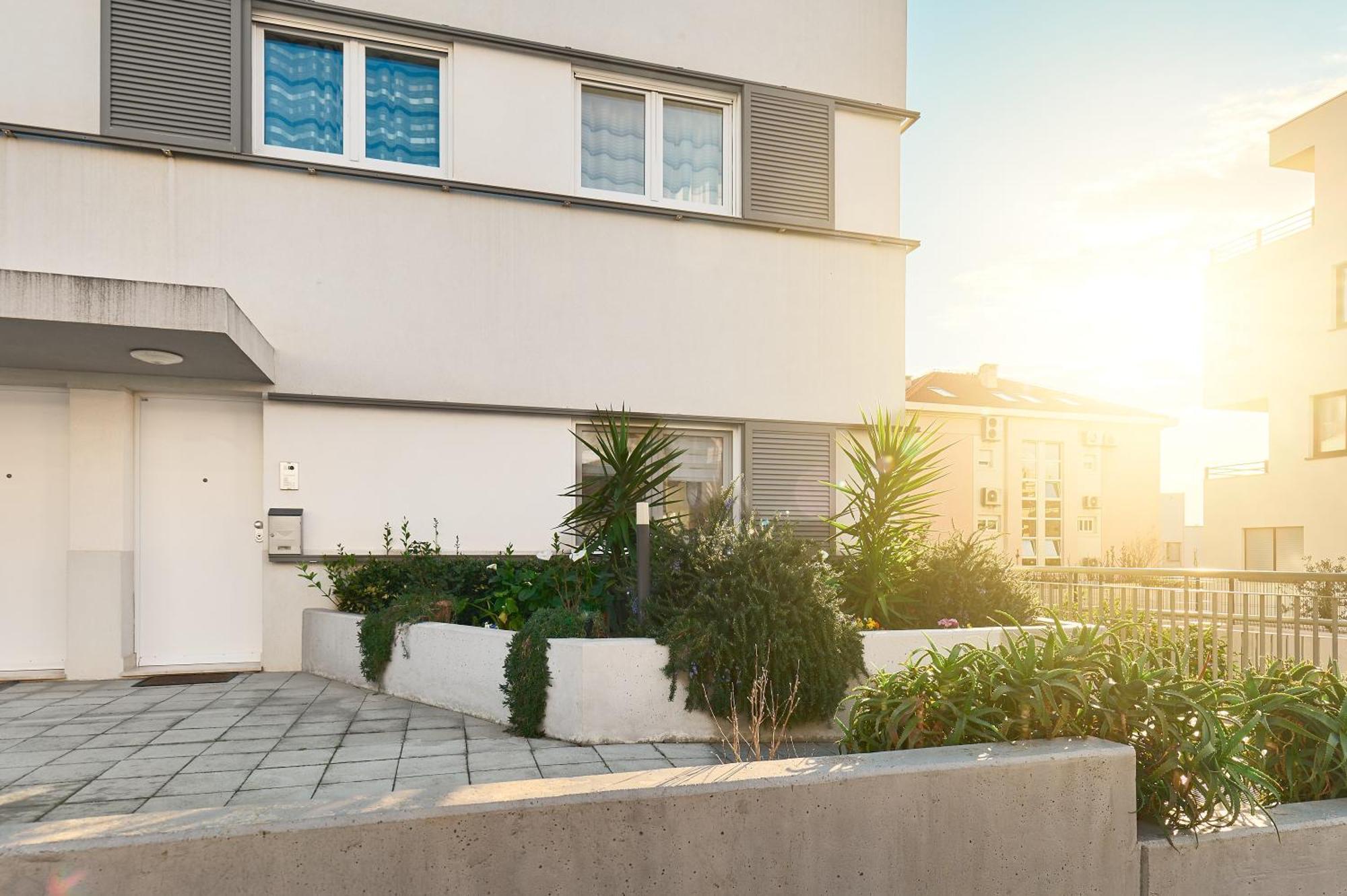 Sun Spalato Flower Exterior photo